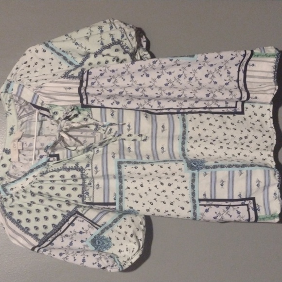 PATCHWORK TIE NECK PUFF SLEEVE TOP  size Small - Picture 2 of 5